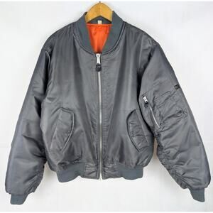 MA1 Flyers Man Intermediate Jacket MIL-J-6141 (USAF) Green Jacket Size Medium